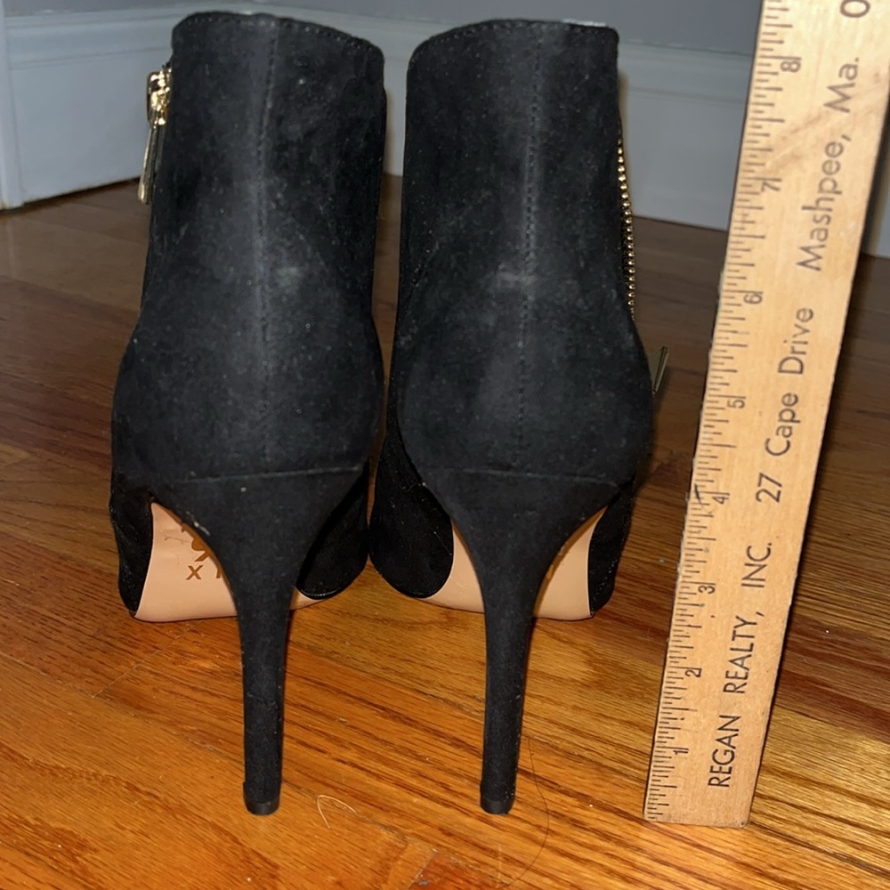 Booties - Picture 4 of 4